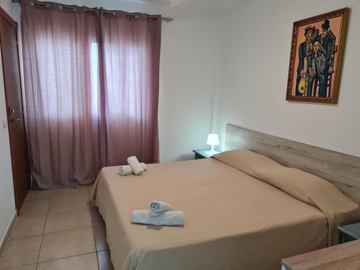 Habitaciones Nathaly Armenime 외부 사진