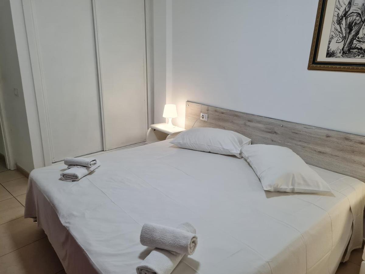 Habitaciones Nathaly Armenime 외부 사진